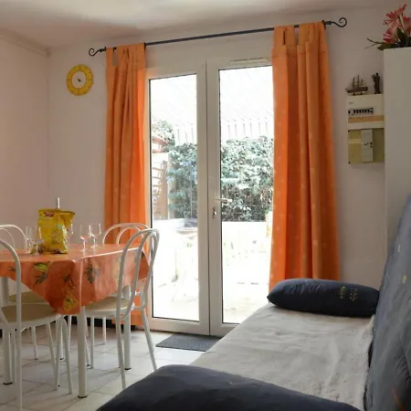 Fleury-saint-pierre-la-mer, 4 Pieces, 6 Personnes - Fr-1-229d-658