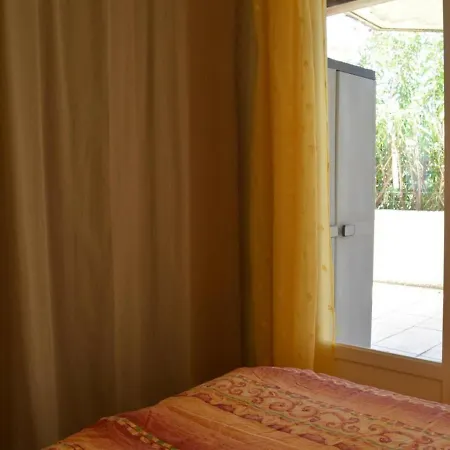 Fleury-saint-pierre-la-mer, 4 Pieces, 6 Personnes - Fr-1-229d-658 Apartment *
